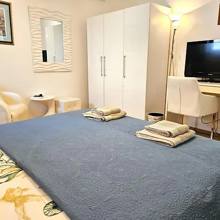 Moracea Apartment